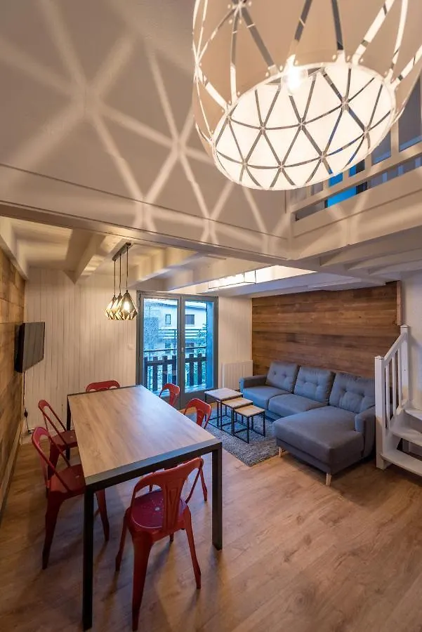 Apartment Duplex Refait A Neuf Dans Chalet, Ski Au Pied Vars  France